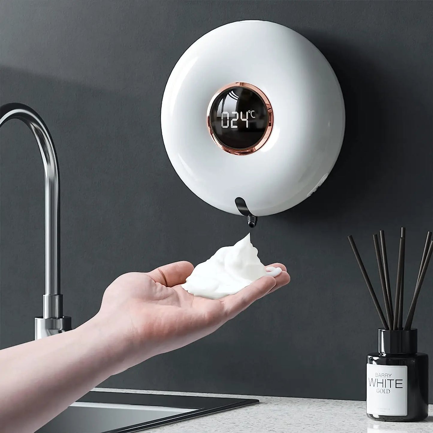 Automatic soap dispenser